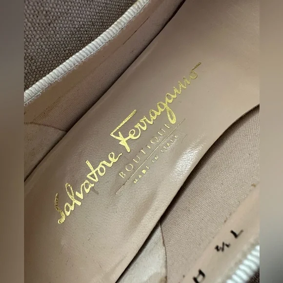 Vintage 90s Salvatore Ferragamo cream linen bow toe kitten heels women’s 7 1/2 - Picture 10 of 14